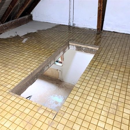 Durchbruch für eine Treppe zum Dachboden